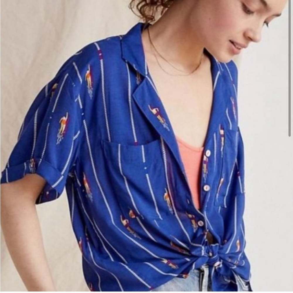❌SOLD❌Maeve swimmers shirt